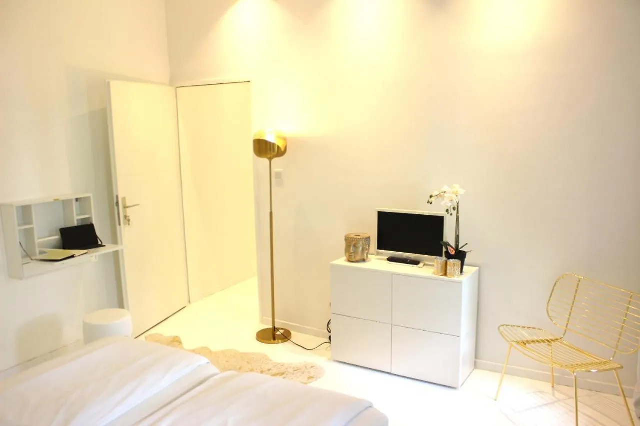 Shared A-Partment • Moebliertes Zimmer In Koeln - Ehrenfeld ! קלן